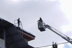 sebevražda, skok ze střechy