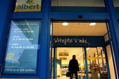 Supermarket Albert v novém