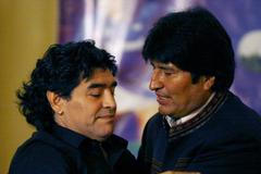 Maradona a Morales