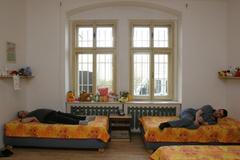 Ludvík Hradílek - Postel místo života