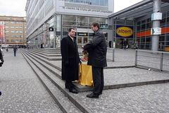 Klausova jezdecká socha odhalena