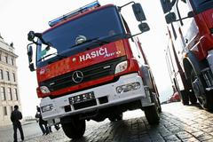 Předání 40-ti nových hasičských vozů