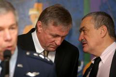 Česká diplomacie. Topolánek a Schwarzenberg