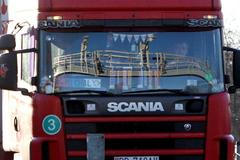 Kamiony, nákladní doprava