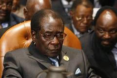 Robert Mugabe na summitu AU v Šarm aš-Šajchu