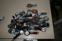 hodinky, padělky, tržnice