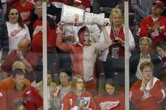 Detroit - Pittsburgh