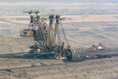 Těžba hnědého uhlí