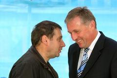 Tomáš Topfer a Mirek Topolánek na předvolebním mítinku