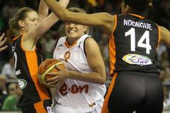 Brno - Bourges: Machová