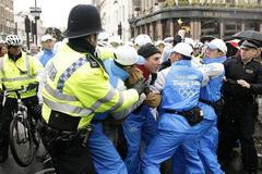 Protesty v Londýně proti olympiádě v Číně