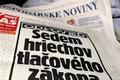 Slovenské deníky vyšly s upravenou titulní stranou