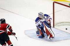 Eliáš střílí nájezd