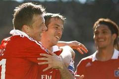 Hamburk - Rostock: Olič, Vaart