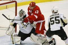 Detroit - Pittsburgh