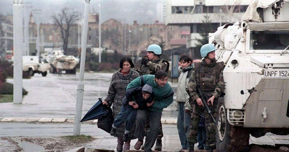 Hrůzné "safari". Zastřílet si na lidi jezdili do Sarajeva hlavně bohatí Italové, tvrdí novinář