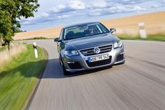 Volkswagen Passat R36