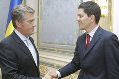 Juščenko a Miliband