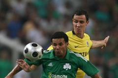 Panathinaikos - SParta: Kladrubský, Cleyton