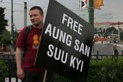 Burma - Suu Kyi birthday marked in Prague