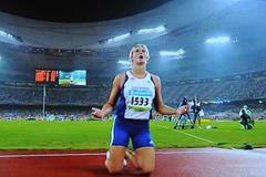 Barbora Špotáková - vítězný hod