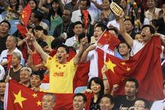 Čínské publikum na stolním tenise