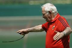 Luis Aragones