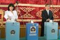Mongolsko - první pár u voleb