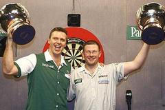 Steve Backley jako šipkař