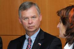 Richard W. Graber - velvyslanec USA v ČR