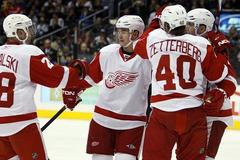 Jiří Hudler slaví gól