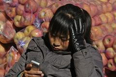 poradavačka s mobilem