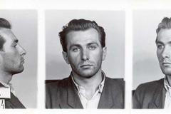 Miroslav Dvořáček, Kundera, agent, ABS