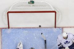 Martin Hanzal a hattrick