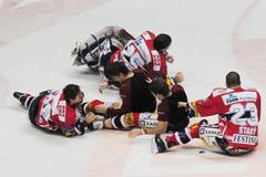 Starý, Koukal, Kolář, Lašák a spol. slaví