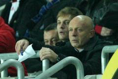 Karel Jarolím na tribuně