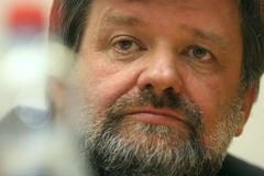 Jan Kubice při diskusi na VŠE