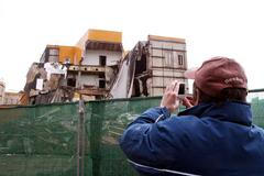 bourání ještědu - tesca