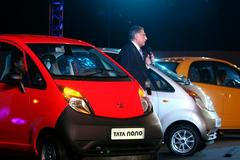 Nano - nejlevnější auto světa