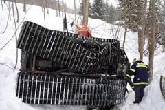 Taxirolba, která skončila v potoce