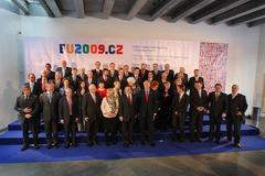 Vláda a Evropská komise