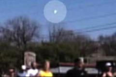 Ohnivá koule nad Dallasem