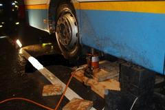 Autobus přejel muže