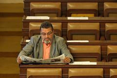 Sněmovna - Snítilý