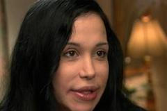 Matka osmerčat, Nadya Suleman