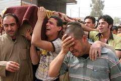 Truchlící Iráčané