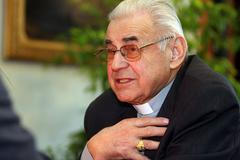 Kardinál Miloslav Vlk