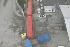 Muže srazil vlak a kamion