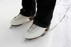 Krasobruslařka Nella Simaová