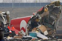 V Amsterdamu se zřítilo letadlo, na palubě 135 lidí